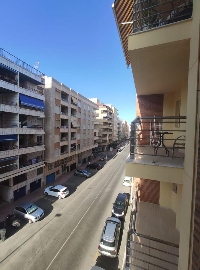 Apartamento 1A Linea Anri Torrevieja Luaran gambar